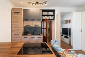 Prodej bytu 1+kk, 28 m, Praha 2 Na Folimance | Sklep, komora na patře, výtah, cena 6200000 CZK / objekt, nabízí 