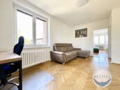 Pronájem kompletně vybaveného bytu 2+kk s balkonem, 54 m + sklep, cena 22000 CZK / objekt / měsíc, nabízí RELITAS - realitní asociace s.r.o.