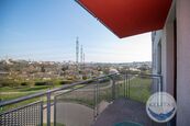 Pronájem bytu 3+kk 93 m + balkon, parkovací stání, cena 32000 CZK / objekt / měsíc, nabízí RELITAS - realitní asociace s.r.o.