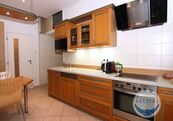 Prodej bytu 2+kk 62 m s vlastní garáží, Praha - Vršovice, cena 11190000 CZK / objekt, nabízí 