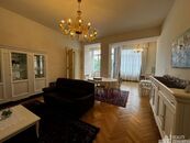 Nadstandardně kompletně zařízený byt 3+kk, 110 m2, 3.patro s výtahem, Italská, P-2, cena 2400 EUR / objekt / měsíc, nabízí Miroslava Zemanová