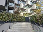 Pronájem bytu 2+kk, 58 m Ramonova, Praha Strašnice (Rezidence Hagibor)., cena 27500 CZK / objekt / měsíc, nabízí Můj domov REALITY s.r.o.