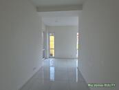 Pronájem mezonetového bytu 4+kk, 100 m s terasou a klimatizací, saunou, ul Plzeňská., cena 39000 CZK / objekt / měsíc, nabízí 