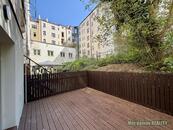 Prodej bytu 1+1 se zahrádkou/terasou, 28,5 m² + 14 m² Praha 3, Žižkov, cena 5890000 CZK / objekt, nabízí 