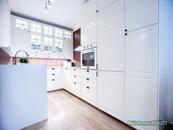 Nabízíme k pronájmu exkluzivní, slunný a moderní byt o dispozici 2+kk a celkové ploše 56 m²., cena 24950 CZK / objekt / měsíc, nabízí Můj domov REALITY s.r.o.