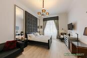 Nabízíme k pronájmu stylový a plně vybavený byt o dispozici 1+1 a výměře 46 m2., cena 23000 CZK / objekt / měsíc, nabízí 