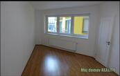  Pronájem prostorného bytu 2+kk, 82 m² s garážovým stáním a sklepem. Galerie Harfa 10 minut pěš, cena 26000 CZK / objekt / měsíc, nabízí Můj domov REALITY s.r.o.