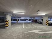 Pronájem bytu 3+kk, 83 m + 2 balkony, Praha 9 Prosek (ul. Návarovská 44), cena 39000 CZK / objekt / měsíc, nabízí Můj domov REALITY s.r.o.
