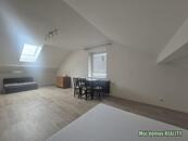 Pronájem bytu 1+1, 45 m² Praha 10, Štěrboholy. Pod areálem., cena 16000 CZK / objekt / měsíc, nabízí 