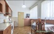  Pronájem prostorného bytu 3+1 s pracovnou, balkonem a sklepem 130 m², Praha 7, cena 40000 CZK / objekt / měsíc, nabízí Můj domov REALITY s.r.o.