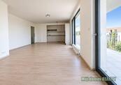 Pronájem bytu 4+kk, 86 m², balkon 10 m², parkovací stání Praha 8, Libeň, Nad Bání, cena 39000 CZK / objekt / měsíc, nabízí Můj domov REALITY s.r.o.