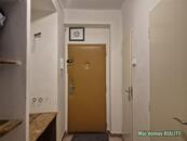 Pronájem prostorného bytu 2+kk Kubánské náměstí, Praha - Vršovice., cena 25000 CZK / objekt, nabízí 
