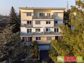 Praha / Horní Počernice, byt 2+KK s terasou, garážovým stáním a sklepem, cena 12960000 CZK / objekt, nabízí Obchodsrealitami.cz