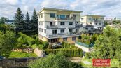 Praha / Horní Počernice, byt 2+KK s terasou, garážovým stáním a sklepem, cena 12960000 CZK / objekt, nabízí 