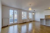 Praha / Zbraslav, byt 4+KK, 2 x terasa, garážové stání, cena 13940000 CZK / objekt, nabízí 