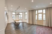 Pronájem bytu: Praha 3 - Vinohrady, Laubova, cena 5392 EUR / objekt / měsíc, nabízí ORION Realit s.r.o.