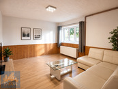 Prostorný byt 3+1 v rodinném domě | 116 m2 | Praha 4, cena 29000 CZK / objekt / měsíc, nabízí Maxxus reality