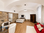 Pronájem bytu 1+1, 49 m2 - Praha 8, Karlín, cena 25000 CZK / objekt / měsíc, nabízí Maxxus reality