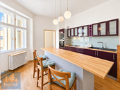 Pronájem prostorného bytu 2+1, 77,6 m2 - Ječná, Praha 2 - Nové Město, cena 27900 CZK / objekt / měsíc, nabízí 