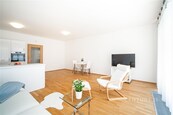 Prodej nadstandardního bytu 3+kk (105 m2) s lodžií, zimní zahradou a garáží - Praha 6, Břevnov, cena 18990000 CZK / objekt, nabízí CENTURY 21 General