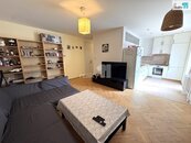 Pronájem, Byt 2+kk, Praha 14, cena 22500 CZK / objekt / měsíc, nabízí REAL ESTATE CZECH REPUBLIC a.s.