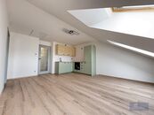 Pronájem, Byt 2+kk, Praha 8, cena 26500 CZK / objekt / měsíc, nabízí Akropolis reality, s.r.o.