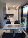 Prodej, moderní zařízený byt 2+kk, Olšanská, Praha 3 Žižkov, klimatizace, parkování, sklep, recepce, cena 13000000 CZK / objekt, nabízí 