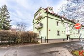 Pronájem klimatizovaného bytu 3+kk + 2 balkóny, sklep a zahrada, Praha 9 - Letňany, cena 27000 CZK / objekt / měsíc, nabízí Realitní kancelář KOTULA s. r. o.