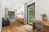 Prodej bytu 2+kk se zahrádkou, sklepem a garážovým stání, Praha 6 - Břevnov, cena 11990000 CZK / objekt, nabízí Realitní kancelář KOTULA s. r. o.
