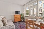 Prodej bytu 2+1 s terasou orientovanou do klidného vnitrobloku, Praha 1 - Nové Město, cena 7390000 CZK / objekt, nabízí 
