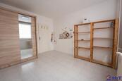 Pronájem prostorného bytu 3+kk s balkonem, 86 m², ul. Pivcova, Praha 5, Barrandov, cena 25000 CZK / objekt / měsíc, nabízí Hit Reality