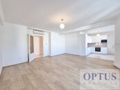 P1 Nové Město, Vodičkova ul., nadstandardní byt 3 + k.k. se zimní zahradou, 141 m2, klimatizace, cena 45000 CZK / objekt / měsíc, nabízí OPTUS Reality s.r.o.