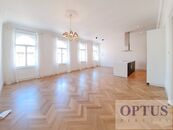P1 Staré Město, Dušní ul., luxusní zrenovovaný byt 5 + k.k., balkón, 172 m2, privátní wellness, pool, cena 95000 CZK / objekt / měsíc, nabízí 