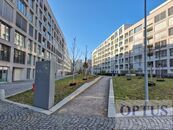 P8 Karlín, ul. Breitfeldova, nový luxusně zařízený byt 2 + k. k., lodžie, 63 m2, 34.000 Kč/měsíc, cena 34000 CZK / objekt / měsíc, nabízí OPTUS Reality s.r.o.