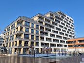 P9 Hloubětín, Poděbradská ul., nový nezař. byt 1 + k.k., lodžie, 38 m2, garáž, 18.300 Kč/měsíc, cena 18300 CZK / objekt / měsíc, nabízí OPTUS Reality s.r.o.