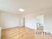 Praha 6 Břevnov, ul. Pod Marjánkou, zrenovovaný slunný byt 3 + k. k., sklep, 55 m2, 25.000 Kč, cena 25000 CZK / objekt / měsíc, nabízí OPTUS Reality s.r.o.