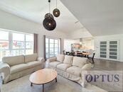 P1 Staré Město, Dušní, luxusní mezonetový byt 6 + k. k., 226 m2, terasa, privátní wellness, bazén, cena 115000 CZK / objekt / měsíc, nabízí 