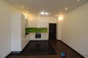 Prodej prostorného bytu 3+kk, 97 m s lodžií Praha 7, Holešovice, cena 13700000 CZK / objekt, nabízí JURIS REAL, spol. s r.o.