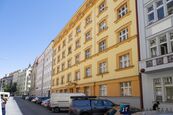 Velký a světlý byt přímo u Riegrových sadů!, cena 16990000 CZK / objekt, nabízí JURIS REAL, spol. s r.o.