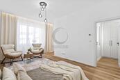 Prodej, byt 1+kk, OV, 34 m2, Praha 7 - Holešovice, ul. Tovární , cena 7742000 CZK / objekt, nabízí 