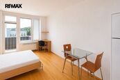 Pronájem bytu 1+kk s balkonem a výtahem | Praha 5 Motol, cena 17000 CZK / objekt / měsíc, nabízí Denisa Dřevěná