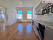 Pronájem, Byt 3+kk, Praha 2, cena 33000 CZK / objekt / měsíc, nabízí Dumrealit.cz