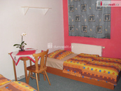 Pronájem, Prostory pro půdní byt, Praha-Čakovice, cena 7800 CZK / objekt / měsíc, nabízí Dumrealit.cz