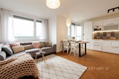 Moderní byt 3+kk s lodžií a sklepem (70 m2), pár minut od metra Háje - Štichova, Praha 11, cena 9225000 CZK / objekt, nabízí 