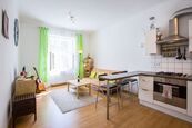 Prodej zařízeného bytu 2+kk, 45 m2, Praha 5, cena 6000000 CZK / objekt, nabízí 