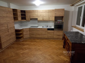 Pronájem bytu 2+kk v Praze 5 - Košíře, ulice Nad Zámečkem, cena 18500 CZK / objekt / měsíc, nabízí Soccer Reality s.r.o.