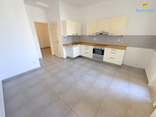 Pronájem bytu 2+1 87m2 Baranova Praha Vinohrady, cena 24000 CZK / objekt / měsíc, nabízí Reality Nebe