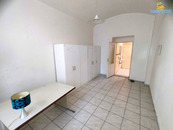 Pronájem bytu 2+kk, 43 m2, Holečkova, Praha 5, Smíchov, cena 19000 CZK / objekt / měsíc, nabízí Reality Nebe