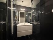 Prodej luxusního zařízeného 3+1 (oddělené pokoje), balkón v atraktivní lokalitě Vršovic Praha 10, cena 18900000 CZK / objekt, nabízí 