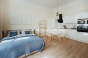 Pronájem bytu 1+kk, 40 m2 , cena 22000 CZK / objekt / měsíc, nabízí Mgr. Jan Vodenka